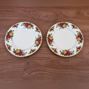 Royal Albert Country Roses Salad Plates Set of 2 - Brand New